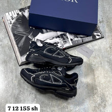 Load image into Gallery viewer, Shoes men