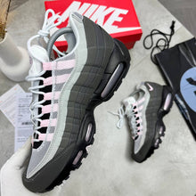 Load image into Gallery viewer, Shoes