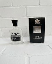 Load image into Gallery viewer, Perfume