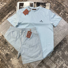 Load image into Gallery viewer, Tshirt