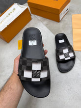 Load image into Gallery viewer, Slipper