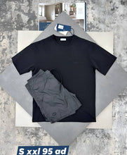 Load image into Gallery viewer, T-shirt