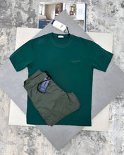 Load image into Gallery viewer, T-shirt