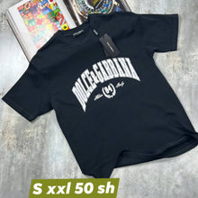 Load image into Gallery viewer, T-shirt
