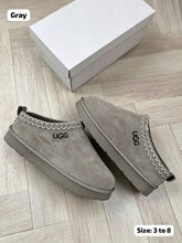 Load image into Gallery viewer, Shoes
