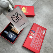 Load image into Gallery viewer, Perfume