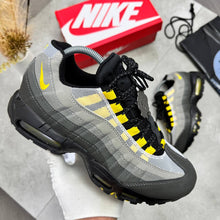 Load image into Gallery viewer, Shoes
