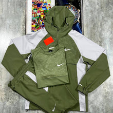 Load image into Gallery viewer, Tshirt