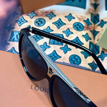 Load image into Gallery viewer, Sunglass