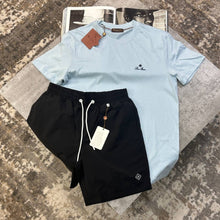 Load image into Gallery viewer, Tshirt