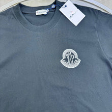 Load image into Gallery viewer, Tshirt
