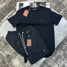 Load image into Gallery viewer, Tshirt