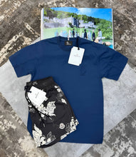 Load image into Gallery viewer, T-shirt