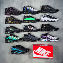 Load image into Gallery viewer, Shoes