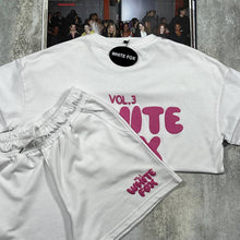 Load image into Gallery viewer, Tshirt