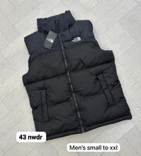 Load image into Gallery viewer, Jacket