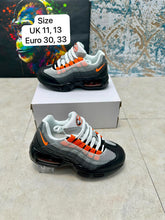Load image into Gallery viewer, Shoes boy
