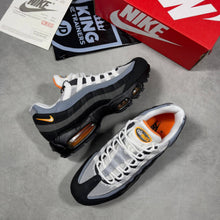 Load image into Gallery viewer, Shoes