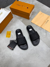 Load image into Gallery viewer, Slipper