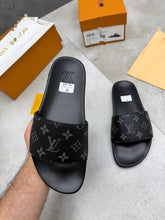 Load image into Gallery viewer, Slipper