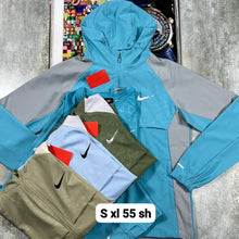Load image into Gallery viewer, Tshirt