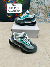 Load image into Gallery viewer, Shoes boy