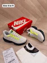 Load image into Gallery viewer, Shoes