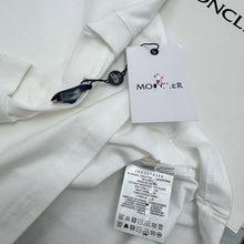 Load image into Gallery viewer, Tshirt