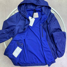 Load image into Gallery viewer, Jacket