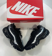 Load image into Gallery viewer, Shoes men
