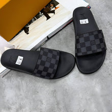 Load image into Gallery viewer, Slipper