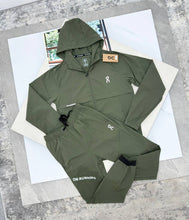 Load image into Gallery viewer, Tracksuit