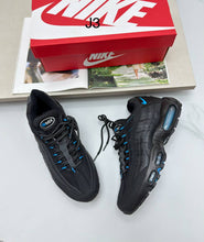 Load image into Gallery viewer, Shoes