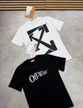 Load image into Gallery viewer, Tshirt