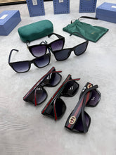 Load image into Gallery viewer, Sunglass