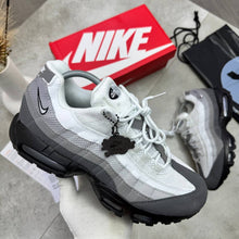 Load image into Gallery viewer, Shoes