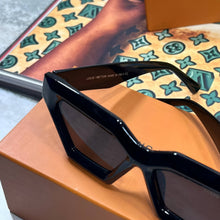 Load image into Gallery viewer, Sunglass