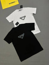 Load image into Gallery viewer, Tshirt