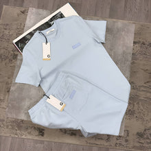 Load image into Gallery viewer, T-shirt