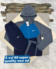 Load image into Gallery viewer, Tracksuit men