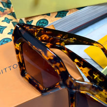 Load image into Gallery viewer, Sunglass