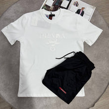 Load image into Gallery viewer, Tshirt