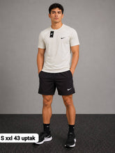 Load image into Gallery viewer, Tshirt