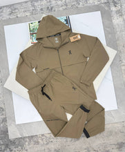 Load image into Gallery viewer, Tracksuit