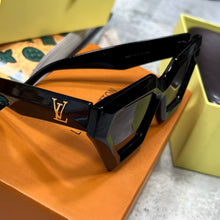 Load image into Gallery viewer, Sunglass