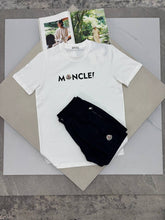 Load image into Gallery viewer, Tshirt