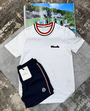 Load image into Gallery viewer, T-shirt