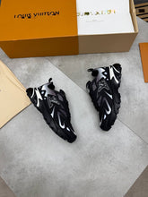 Load image into Gallery viewer, Shoes