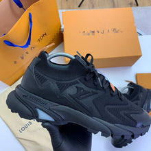 Load image into Gallery viewer, Shoes