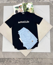 Load image into Gallery viewer, Tshirt